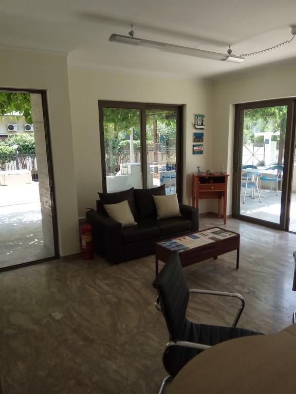 Captain Yiannis Studios & Apartments Kos Town Exterior photo